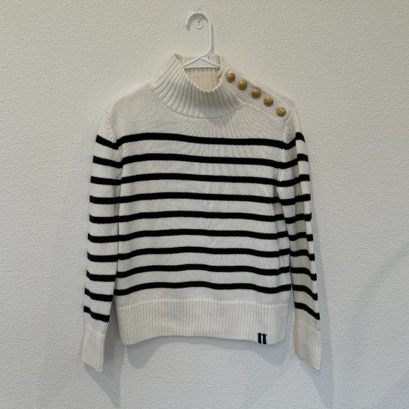 COURT & ROWE Black Sweater - Picture 2 of 7